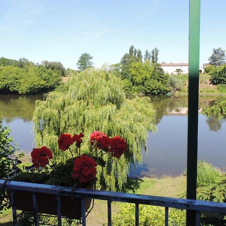 Bed and Breakfast Le Jardin Des Cygnes Pineuilh Экстерьер фото