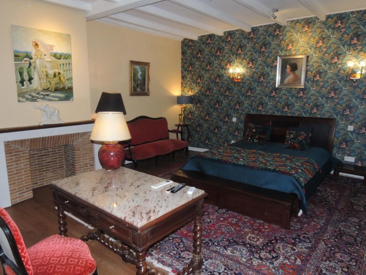 Bed and Breakfast Le Jardin Des Cygnes Pineuilh Экстерьер фото